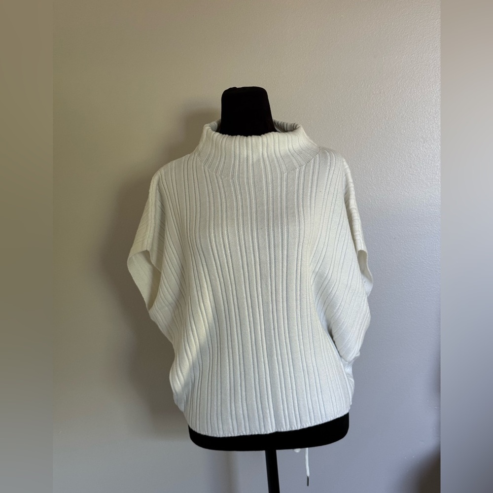 Express White Cowl Neck Sleeveless Sweater